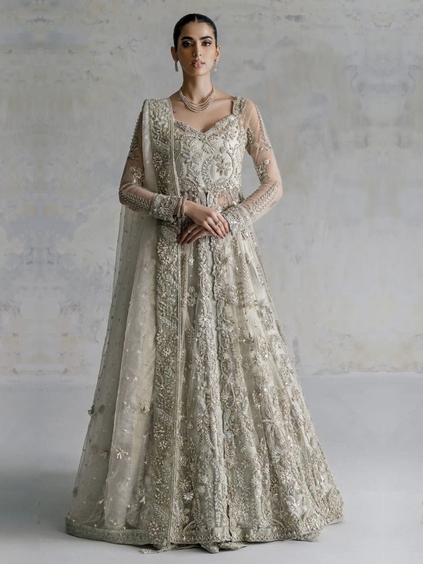 Shabnam — Pale sage & silver
